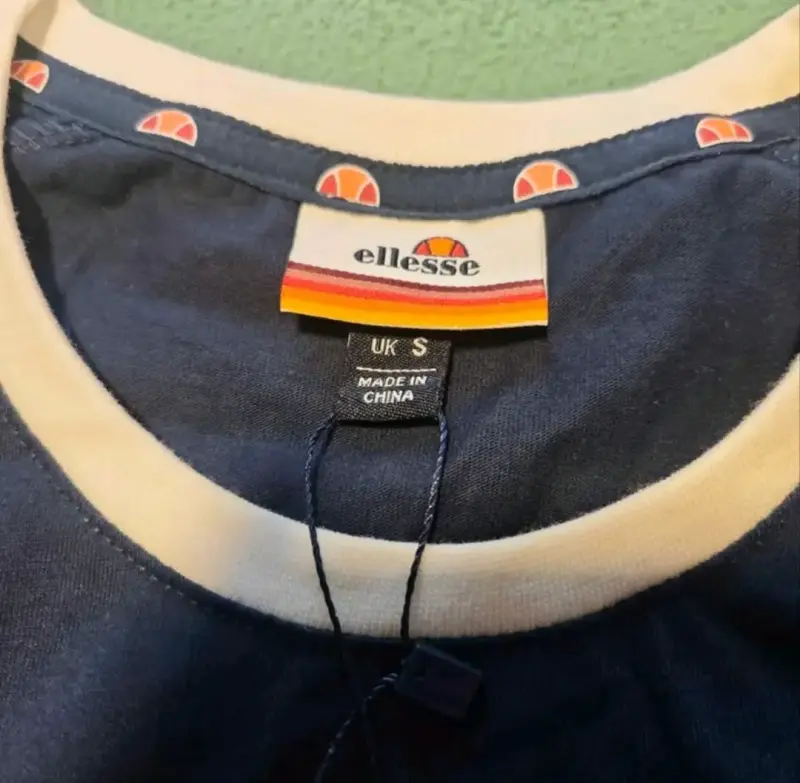 Polera Ellesse azul con bordes blancos - 3