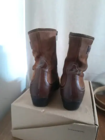 Botas de cuero marrón - miniatura 5