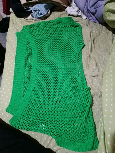 Chaleco de punto verde - miniatura 1
