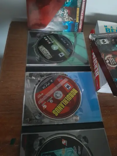 PS3 Essentials Collection - miniatura 3