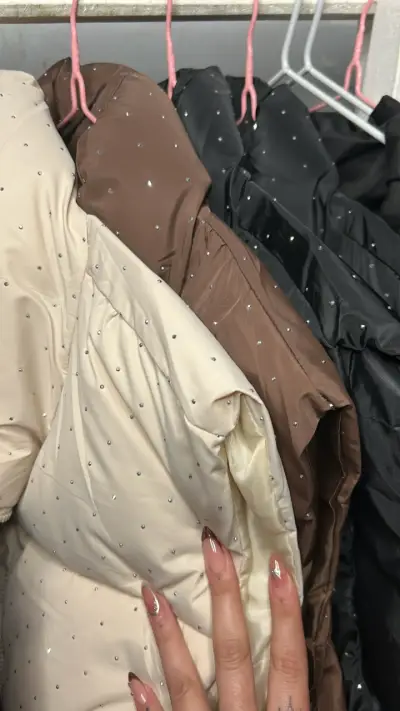 NUEVAS puffa brillo negro/crema/chocolate - miniatura 4