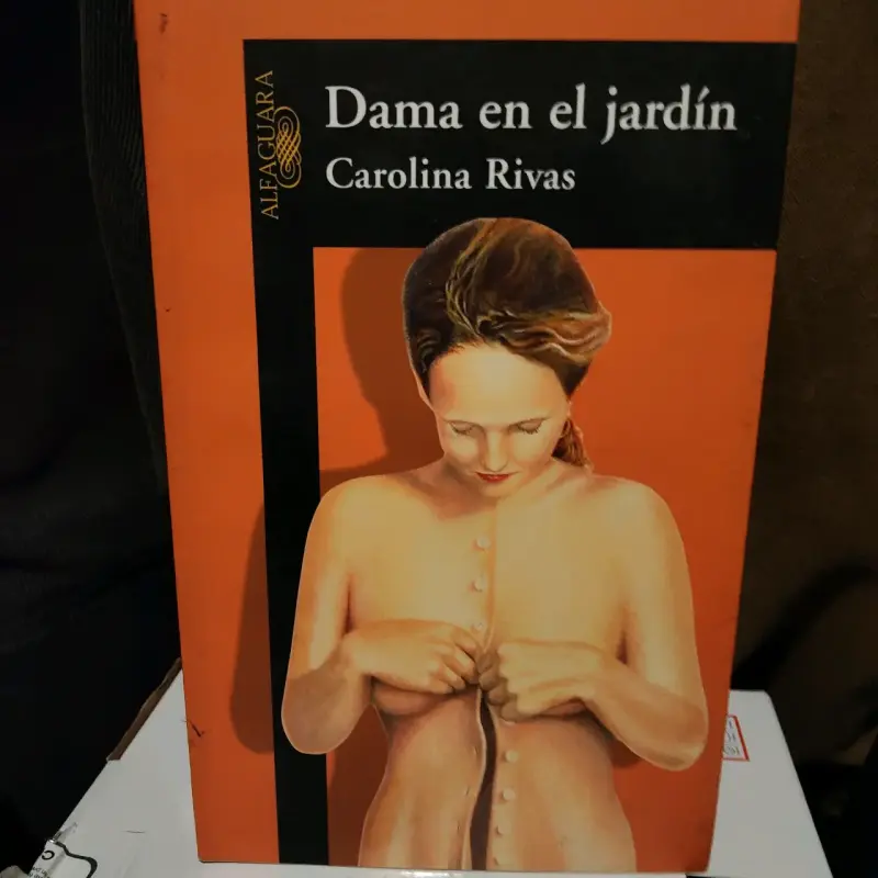 Libro 'Dama en el jardín' - 1