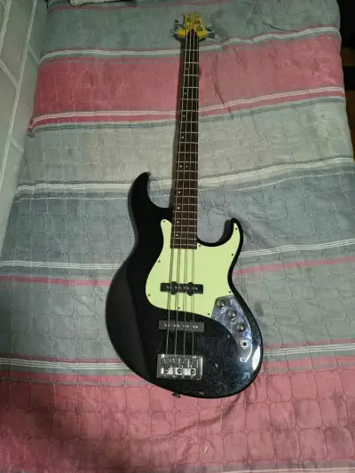 Amplificador y bajo electrico - miniatura 5