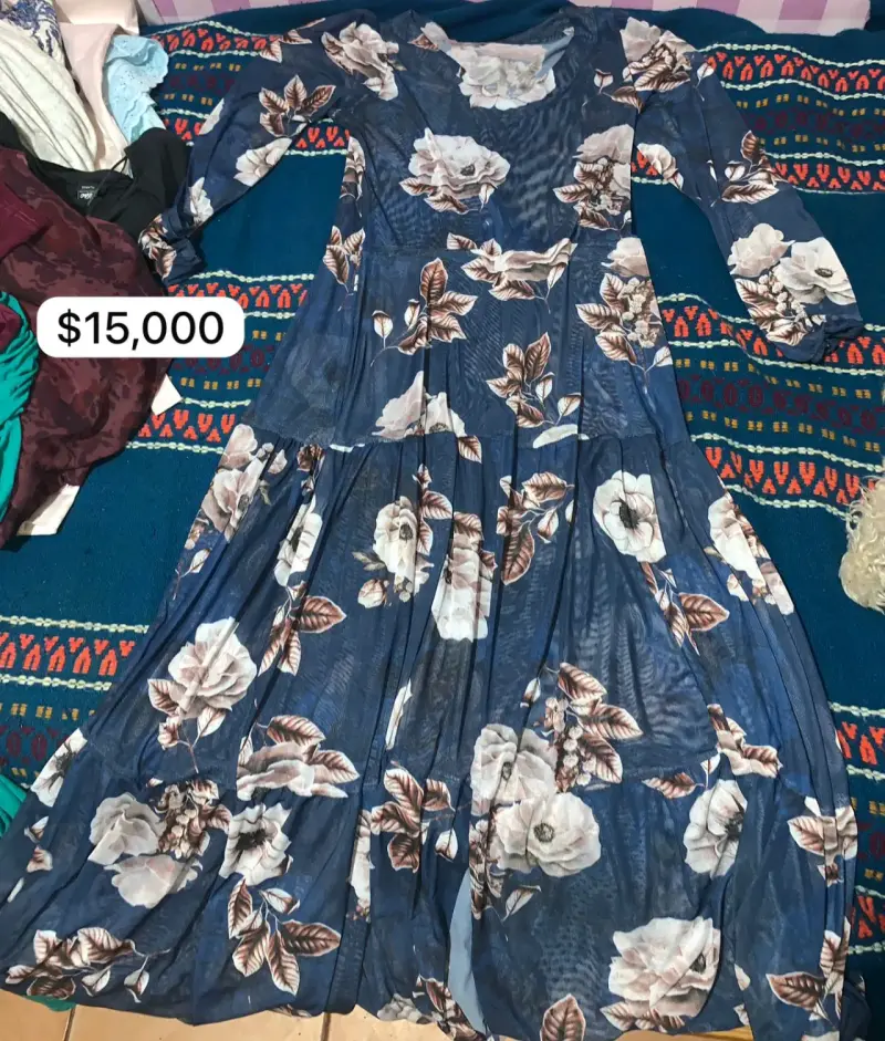 Vestido largo floral azul