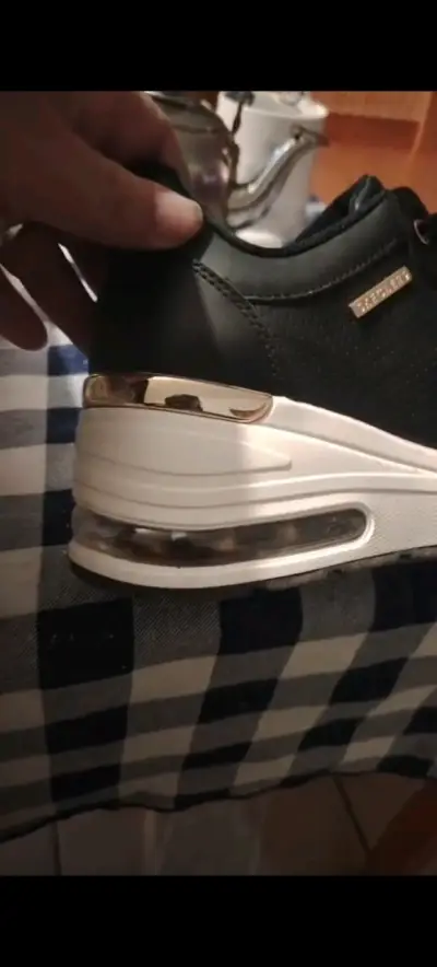 Zapatillas negras Skechers - miniatura 3