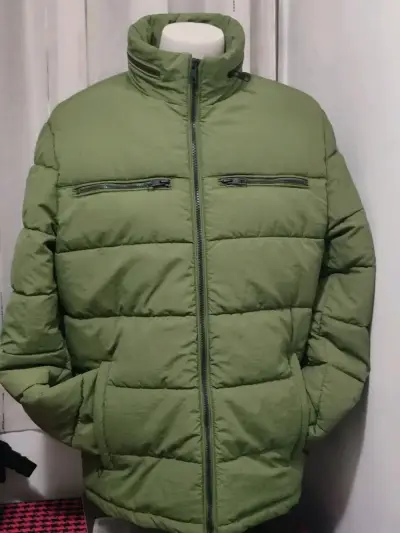 Chaqueta verde acolchada - miniatura 1