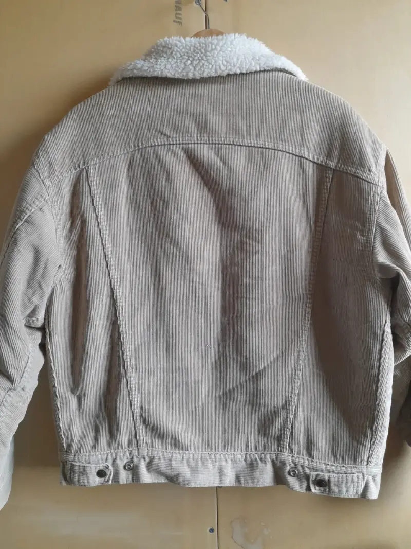 Chaqueta Levis Strauss con forro de sherpa. - 4