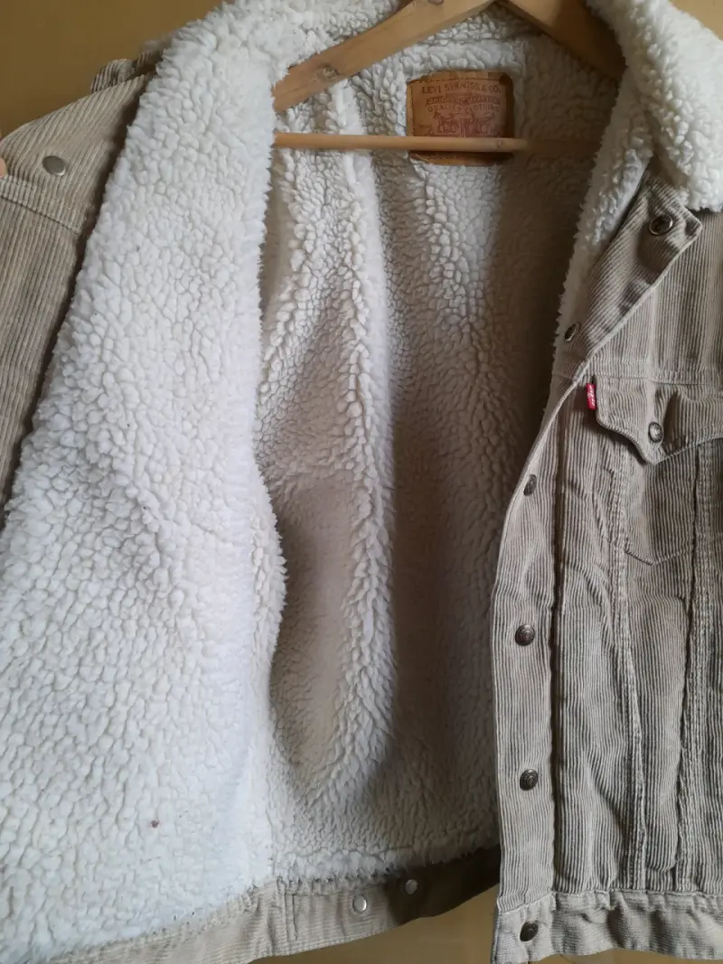Chaqueta Levis Strauss con forro de sherpa. - 6