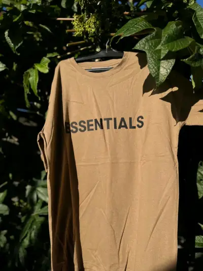 Polera Essentials color café - miniatura 1
