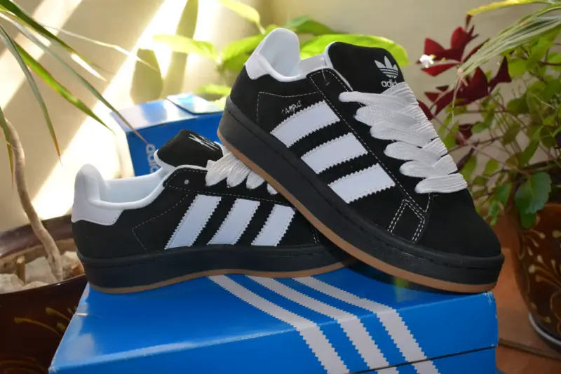 Zapatillas Adidas x korn - 1