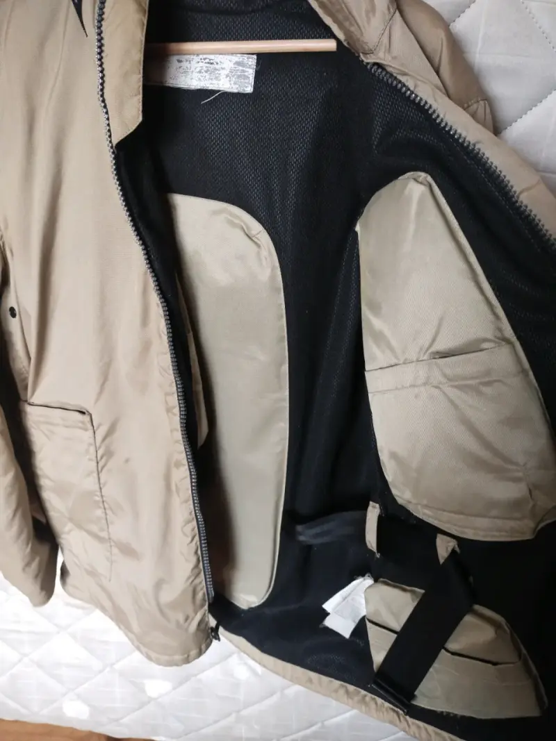 Parka beige con capucha talla L - 2