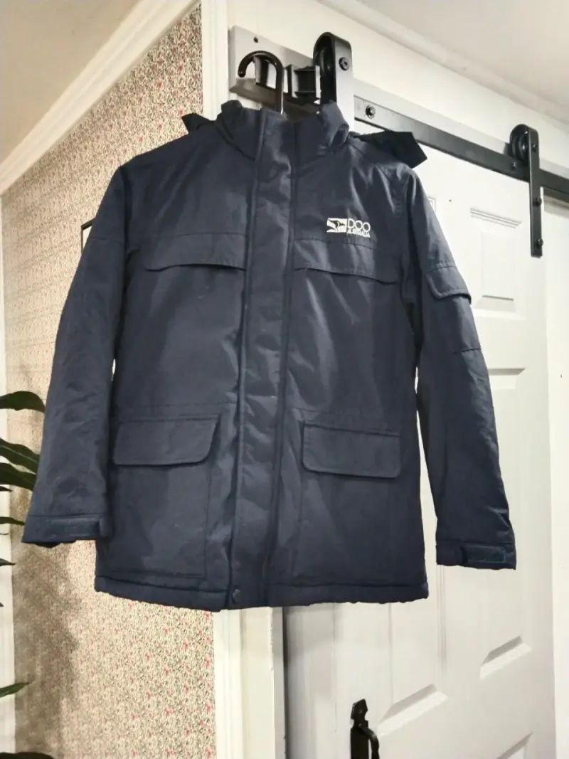 Chaqueta impermeable azul marino - 1