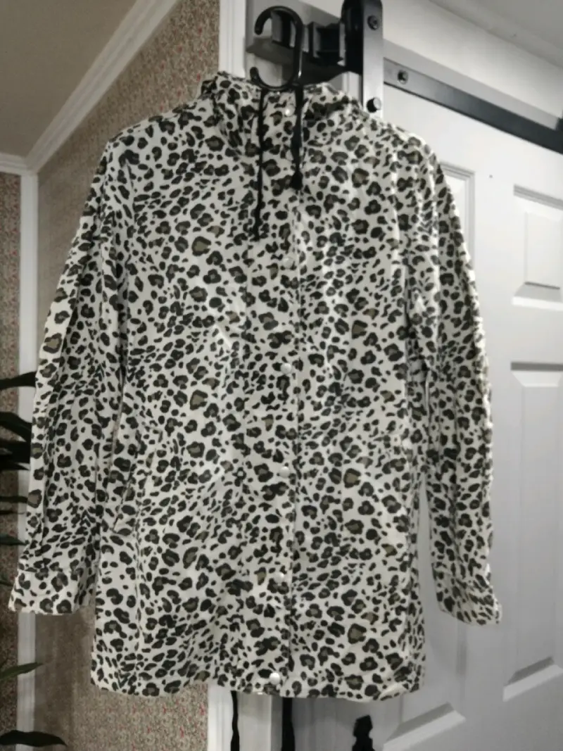 Chaqueta ligera animal print - 2