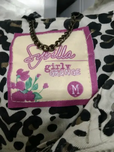 Chaqueta ligera animal print - miniatura 4