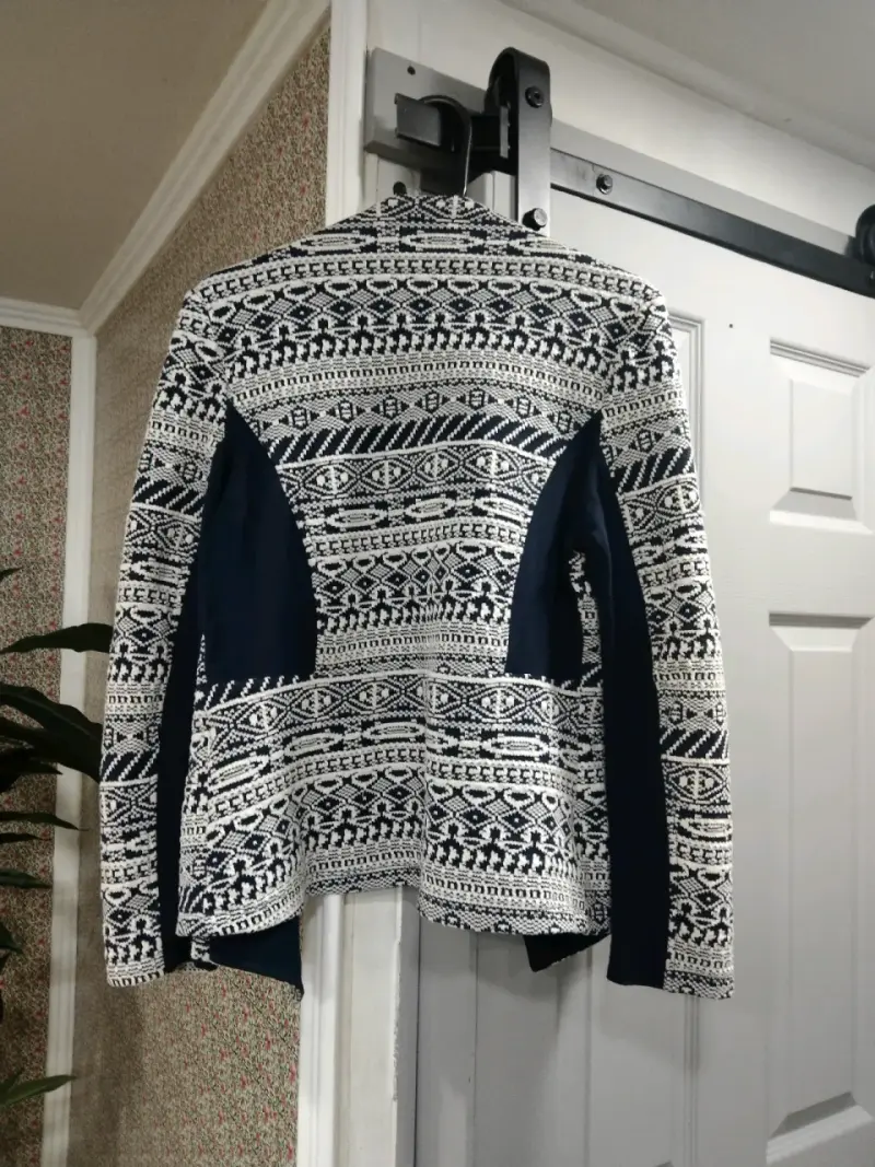 Chaqueta estampada blanco y azul - 2