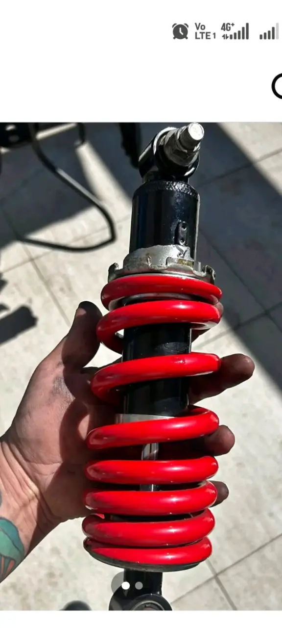 Amortiguador de resorte rojo FZ Yamaha