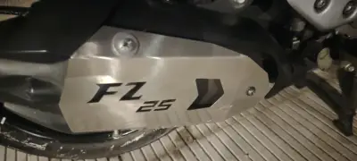 Protector de escape para moto accesorios de FZ 25 - miniatura 6