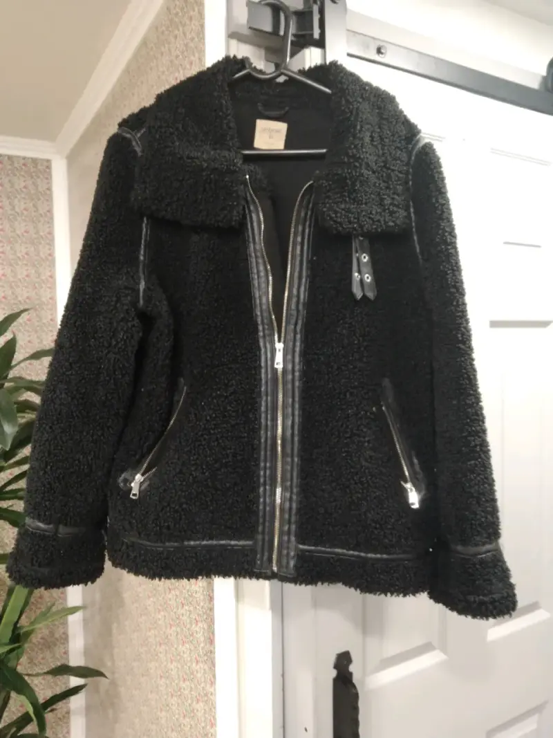 Chaqueta de lana negra con zipper - 1
