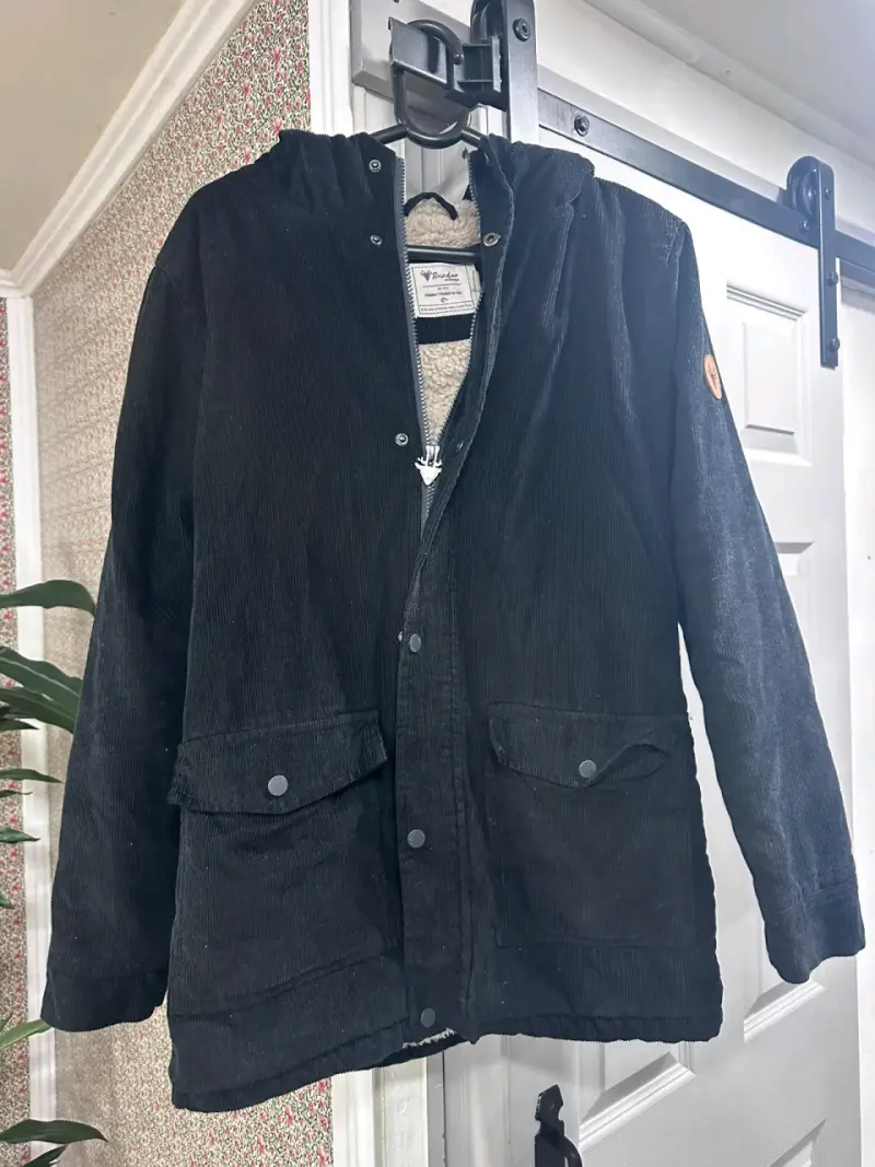 Chaqueta negra de corduroy - 1