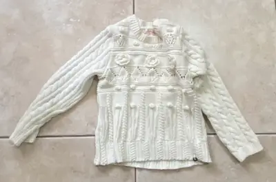 Conjunto niña jeans, polera y sweater Talla 6-8 - miniatura 2
