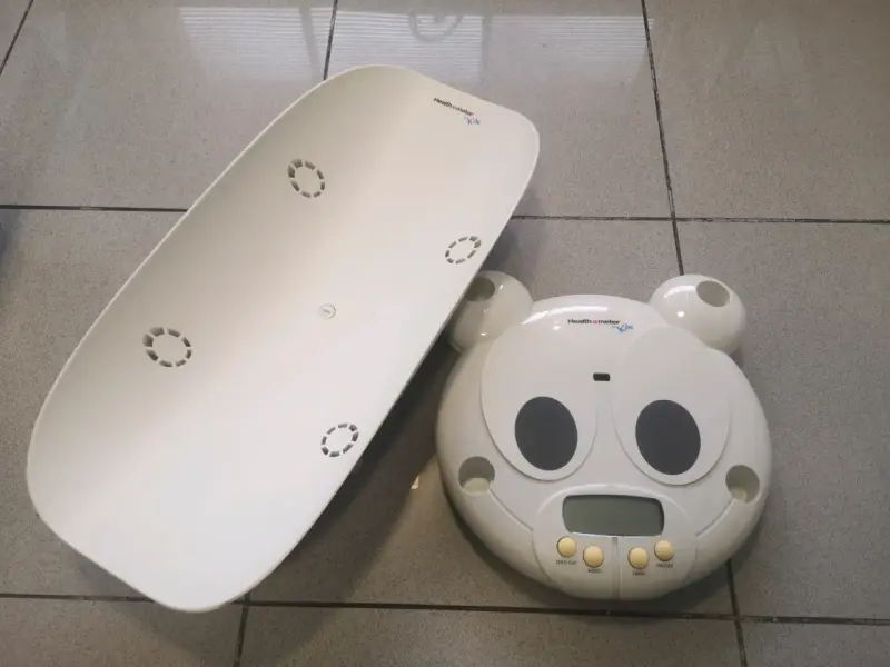 Pesa digital para bebés - 2