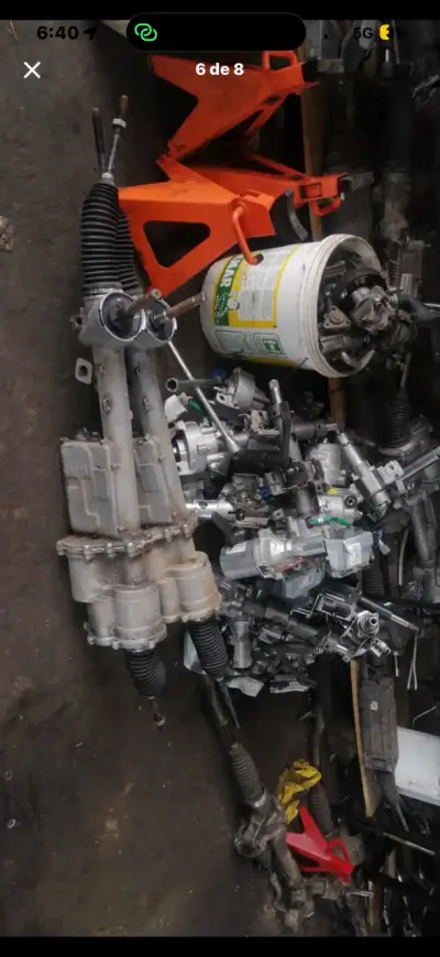Bomba de dirección asistida usada - miniatura 4