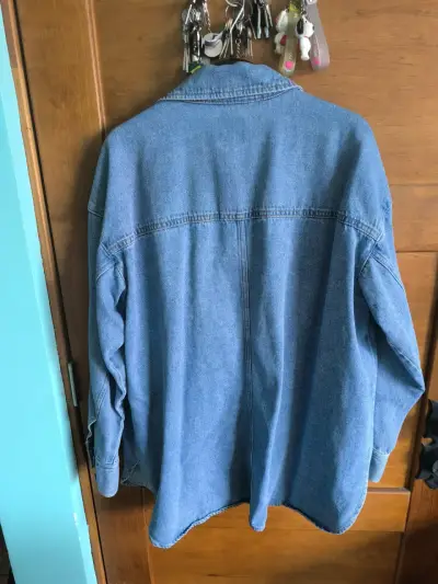 Camisa de mezclilla azul - miniatura 2