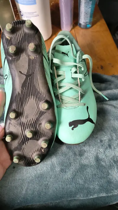 Zapatillas fútbol césped verde - miniatura 2