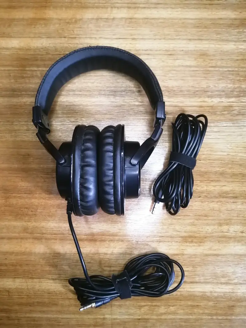 Audífonos Tascam TH-200X - 4