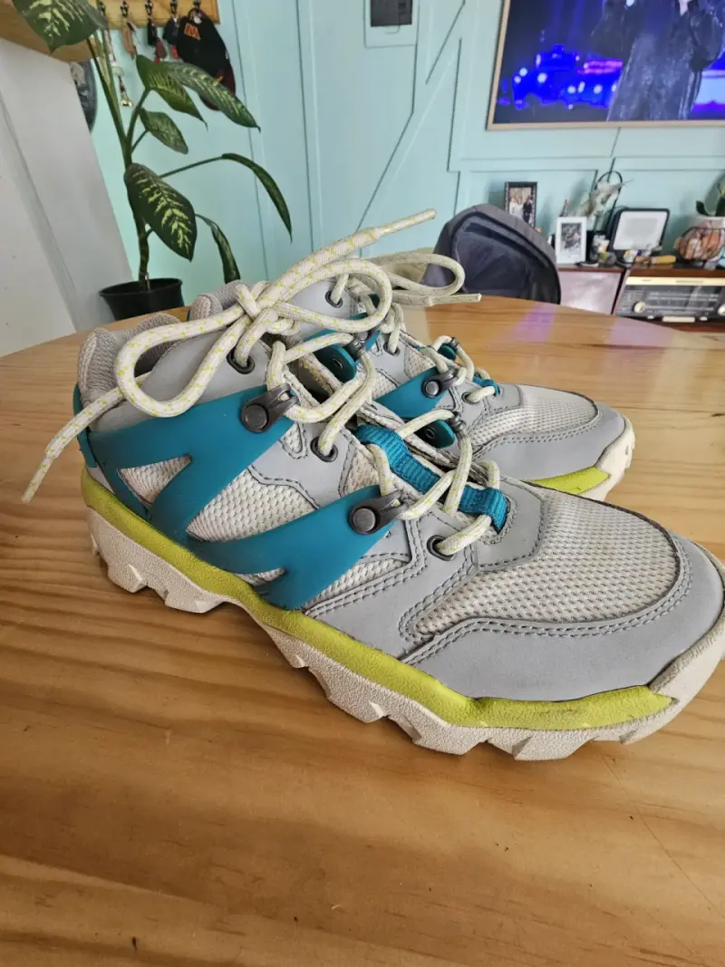 Zapatillas deportivas blancas y verdes - 3