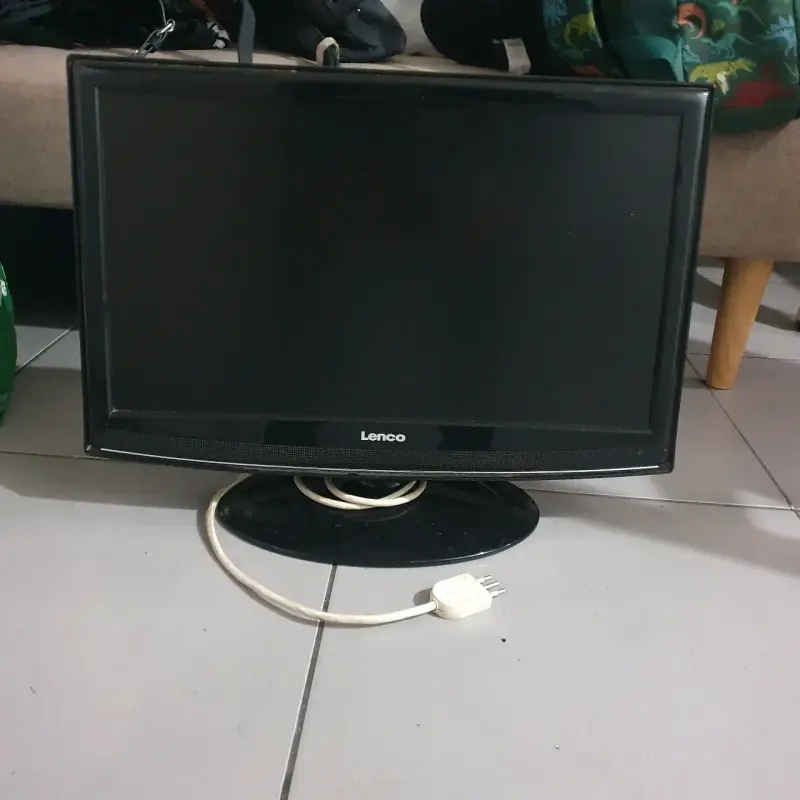 Monitor Lenco en buen estado - 1