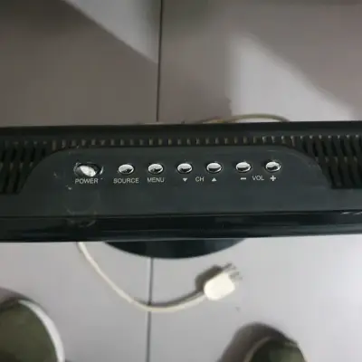 Monitor Lenco en buen estado - miniatura 2