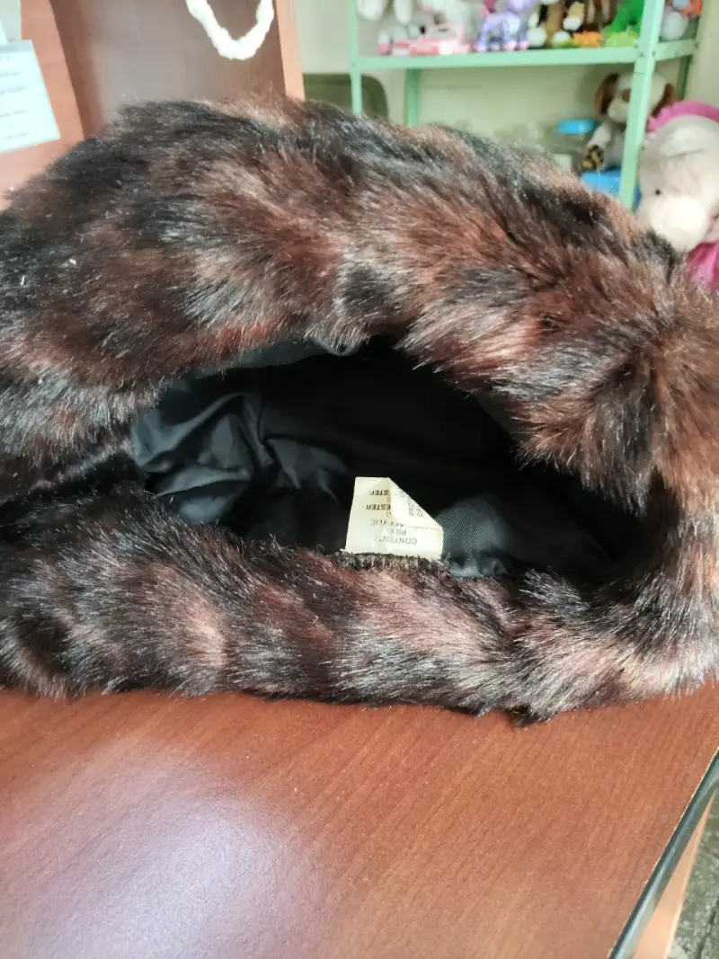 Sombrero de piel marrón oscuro - 2