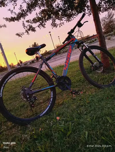 Bicicleta montaña Shimazu negra - miniatura 1