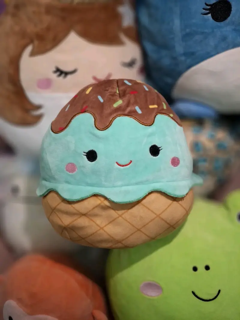 Peluche helado de chocolate y menta