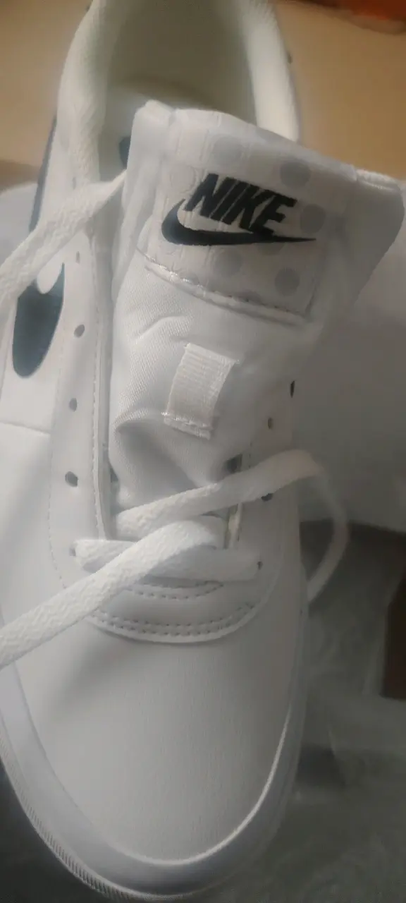 Zapatillas blancas Nike - 1