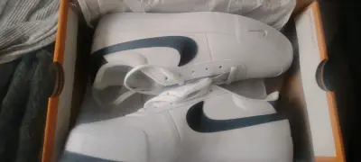 Zapatillas blancas Nike - miniatura 6