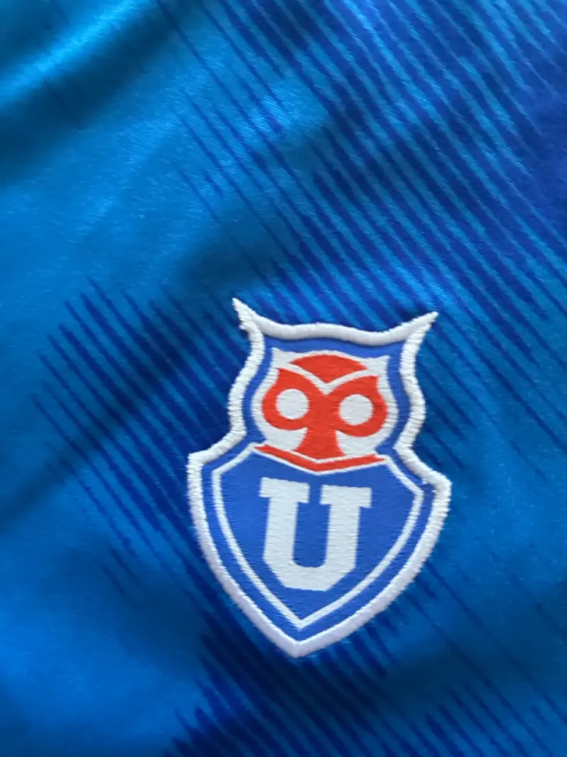 Camiseta U de Chile - 3