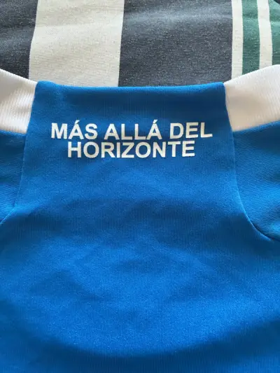Camiseta U de Chile - miniatura 4