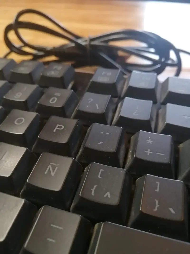 Teclado Redragon Dyaus K509 RGB - Semimecanico - 1