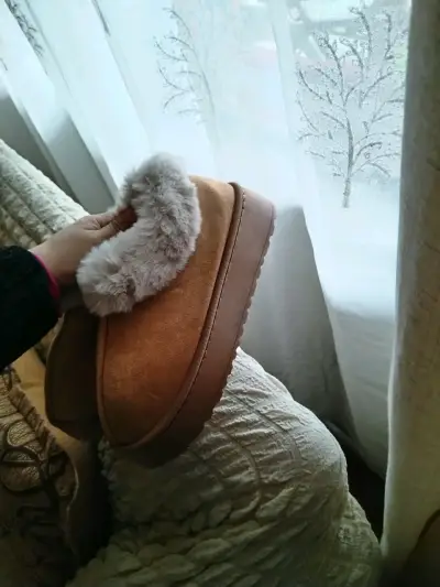 Pantuflas con forro de peluche - miniatura 2