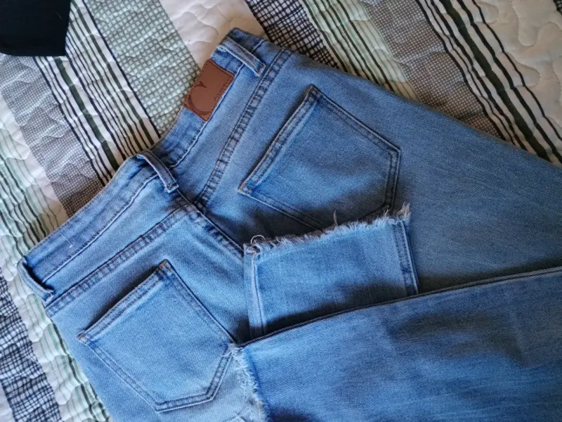Jeans desgastados azul claro - 2