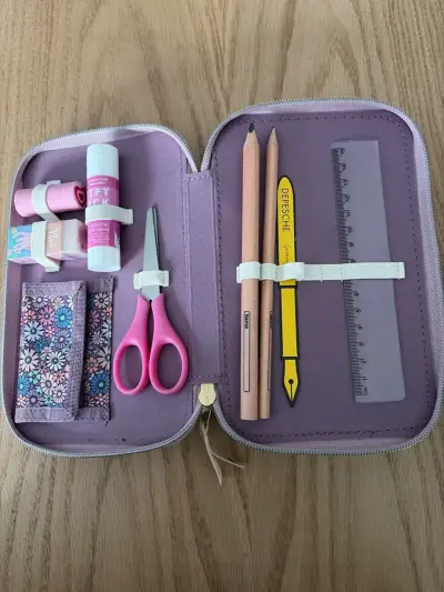 Estuche con 3 aberturas - miniatura 2
