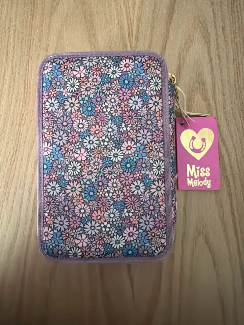 Estuche con 3 aberturas - 5