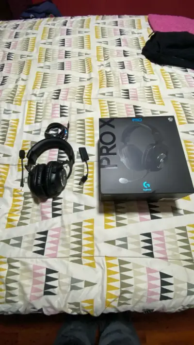 Audífonos Logitech PRO X - miniatura 1