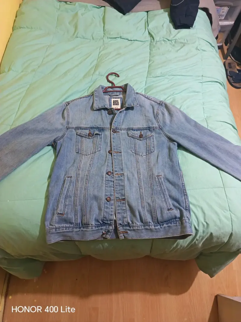 Chaqueta de mezclilla celeste