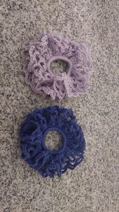 Colección de scrunchies artesanales - miniatura 4