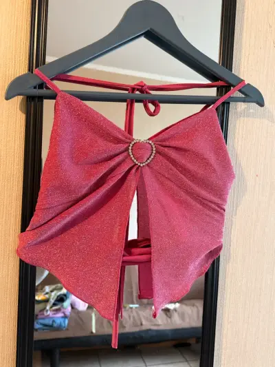 Top fucsia brillante con corazón - miniatura 3