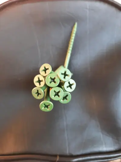 Tornillos de alta resistencia para madera - miniatura 1