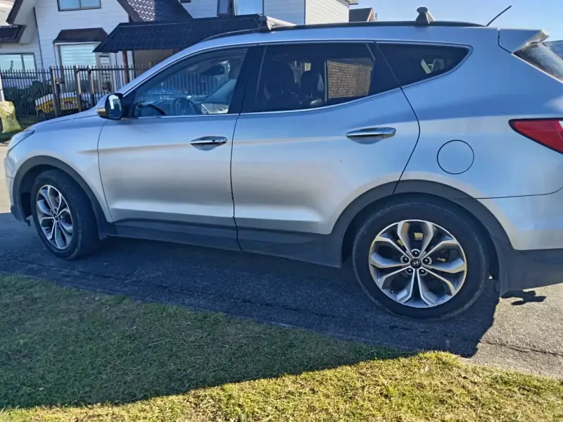 Hyundai Santa Fe 2015Gris - 3